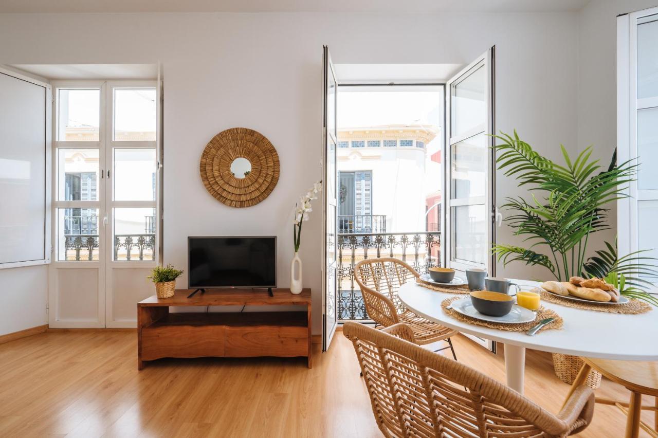 Hostly Rivero 2A Center Loft-Fibre-Communal Terrace-Parking Optional-Cless Севилья Экстерьер фото